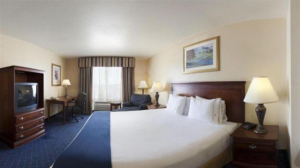 Holiday Inn Express Hotels & Suites Mountain Home By Ihg Екстериор снимка