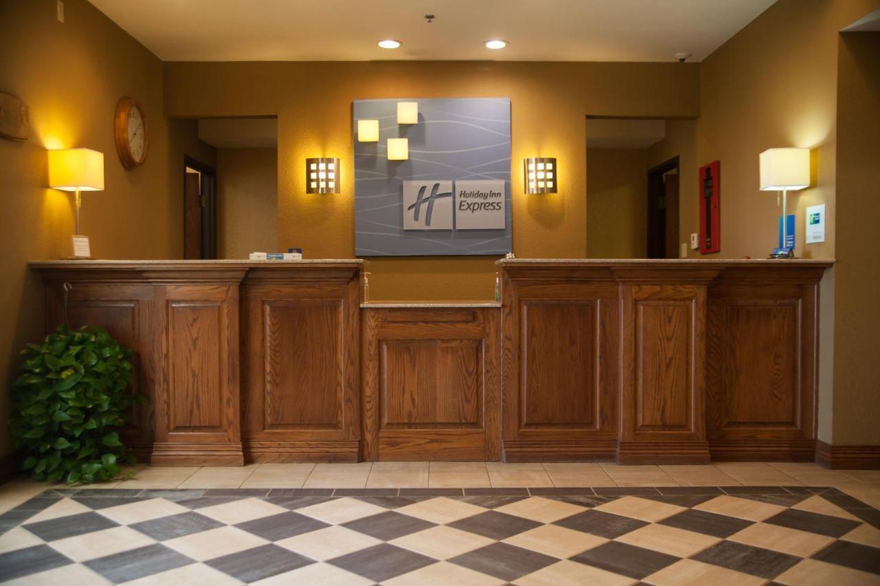 Holiday Inn Express Hotels & Suites Mountain Home By Ihg Екстериор снимка