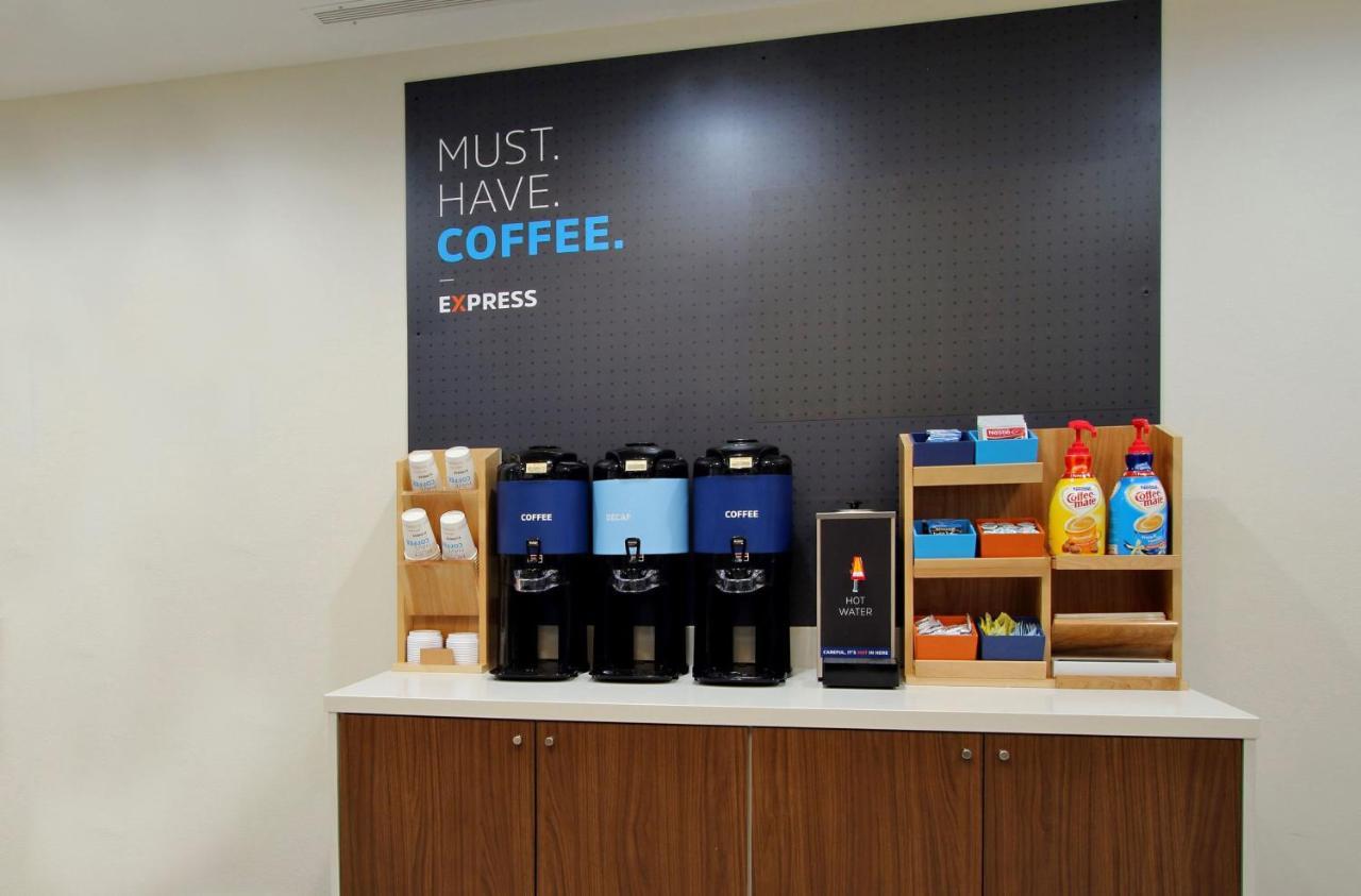 Holiday Inn Express Hotels & Suites Mountain Home By Ihg Екстериор снимка